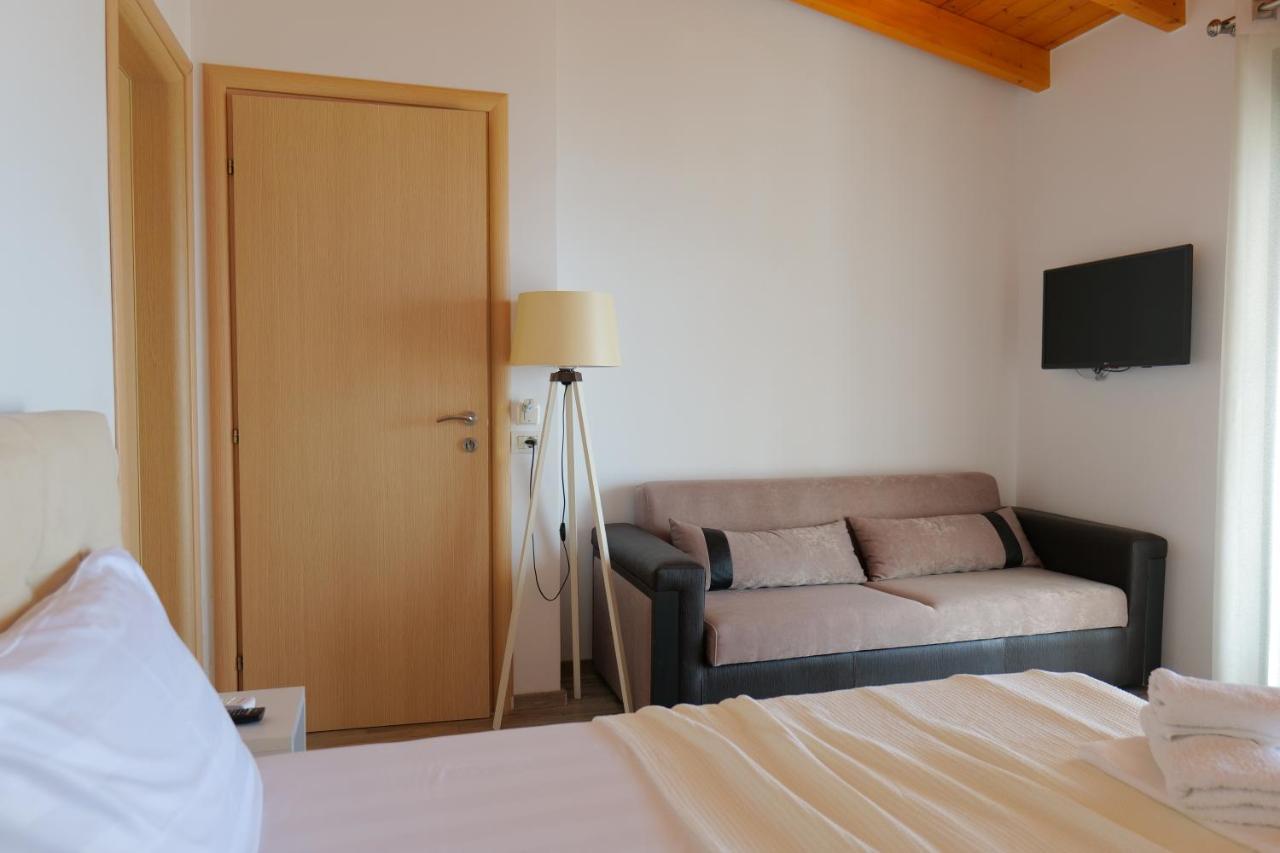 Alex & Sofi Hotel Himara Kültér fotó