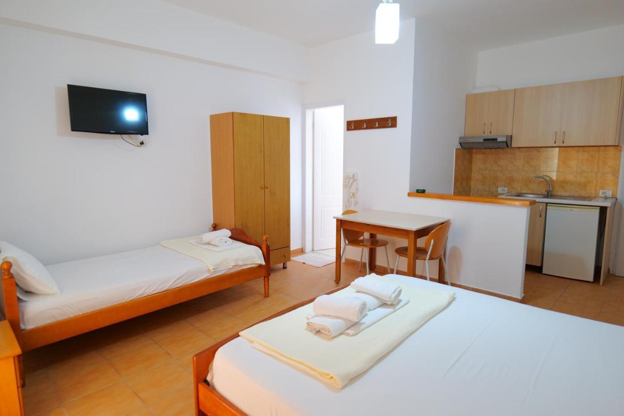 Alex & Sofi Hotel Himara Kültér fotó